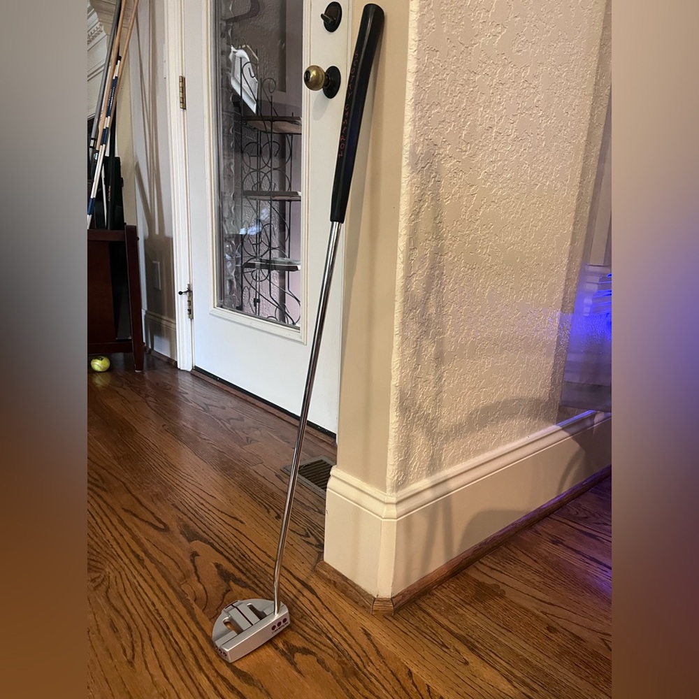 Scotty Cameron Studio Select Kombi Putter 34’’ - Picture 4 of 8